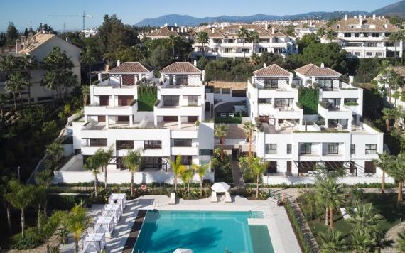 Right Casa Estate Agents Are Selling Penthouse duplex for sale in Marbella