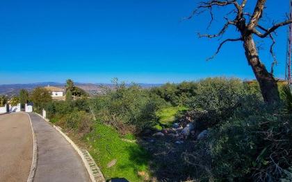 Right Casa Estate Agents Are Selling Large Urban Plots with Panoramic Views in Alhaurin el Grande.