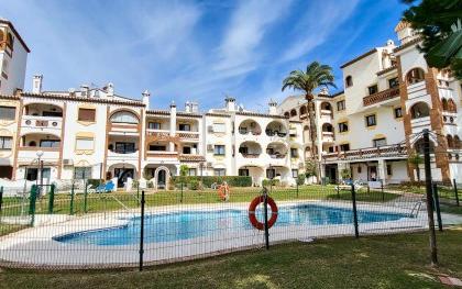 Right Casa Estate Agents Are Selling Fantastic 2 Bedroom Apartment with Tourist License in Calahonda
