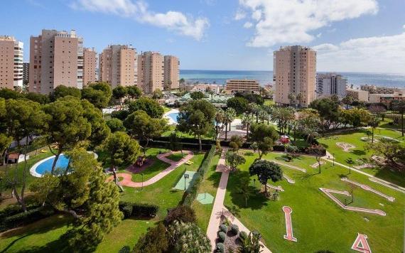 Right Casa Estate Agents Are Selling Apartamento de esquina reformado cerca de la playa en Torremolinos