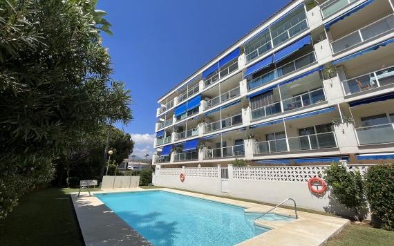 Right Casa Estate Agents Are Selling 905017 - Estudio en venta en Las Chapas Playa, Marbella, Málaga, España