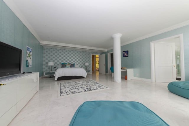 Bedroom 2 Luxury Villa Sierra Blanca Marbella-10