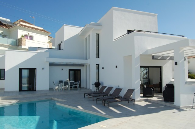 805526 - Detached Villa For rent in East Nerja, Nerja, Málaga, Spain