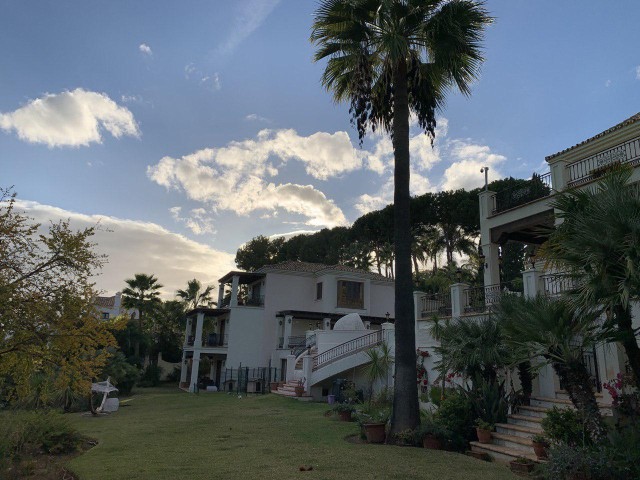 795960 - Detached Villa For rent in Bel-Air, Estepona, Málaga, Spain