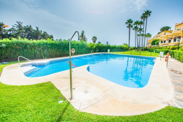821667 - Apartamento en venta en Elviria Playa, Marbella, Málaga, España
