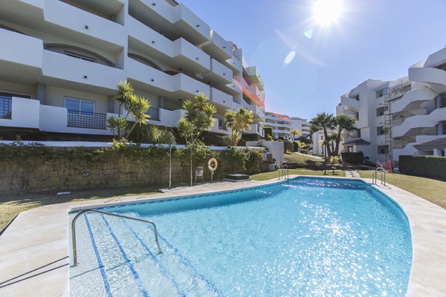 826186 - Apartment For sale in Elviria, Marbella, Málaga, Spain