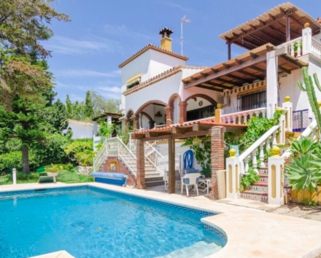 824806 - Villa For sale in La Sierrezuela, Mijas, Málaga, Spain