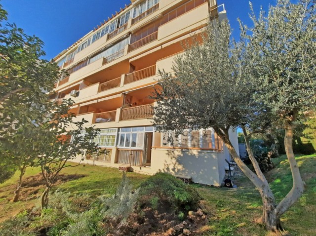 825056 - Apartment For sale in Calahonda, Mijas, Málaga, Spain