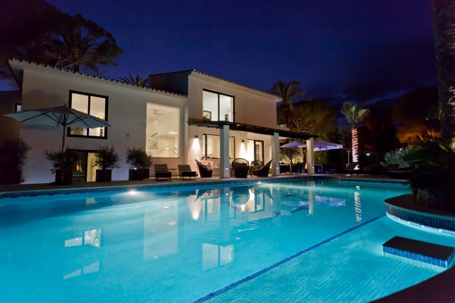 Luxury Villa for Sale Nueva Andalucia Marbella (28) (Large)