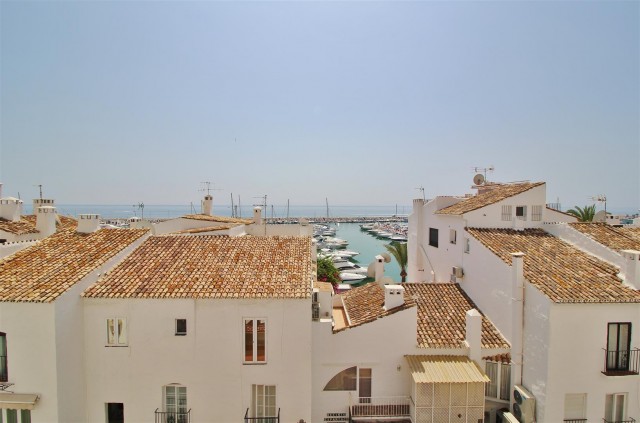 755859 - Apartment Duplex For rent in Puerto Banús, Marbella, Málaga, Spain