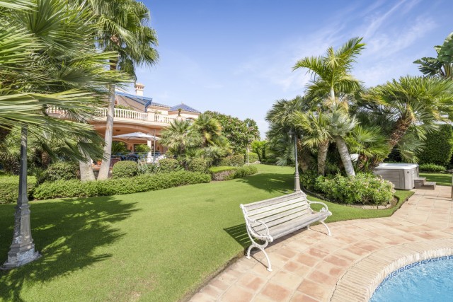 Luxury Villa for sale Nueva Andalucia (60)