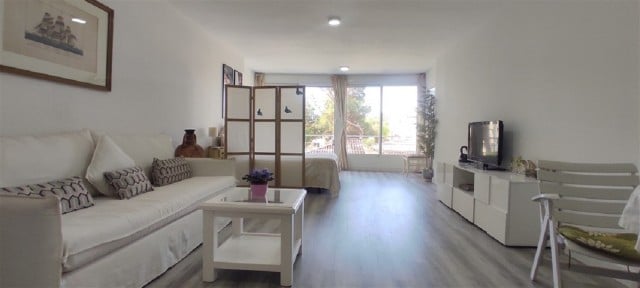 830150 - Apartment For sale in El Rosario, Marbella, Málaga, Spain