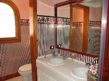 Bathroom3