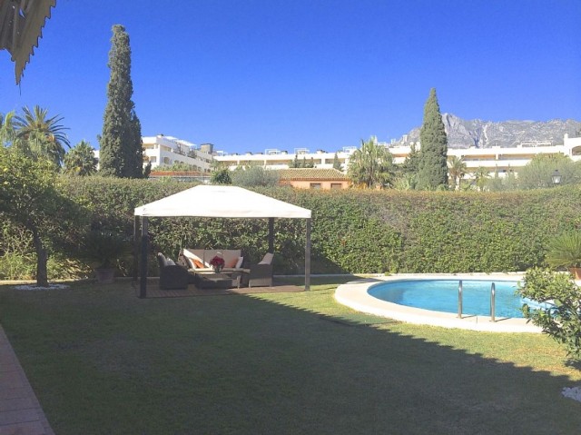 698823 - Villa For rent in Marbella, Málaga, Spain