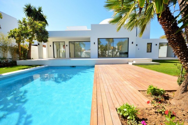 801899 - Detached Villa For rent in Nueva Andalucía, Marbella, Málaga, Spain