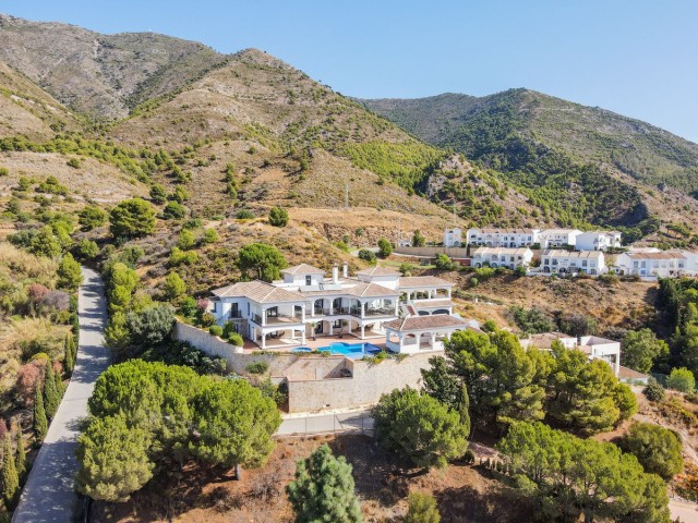 panoramic view villa