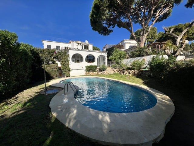 pool-villa
