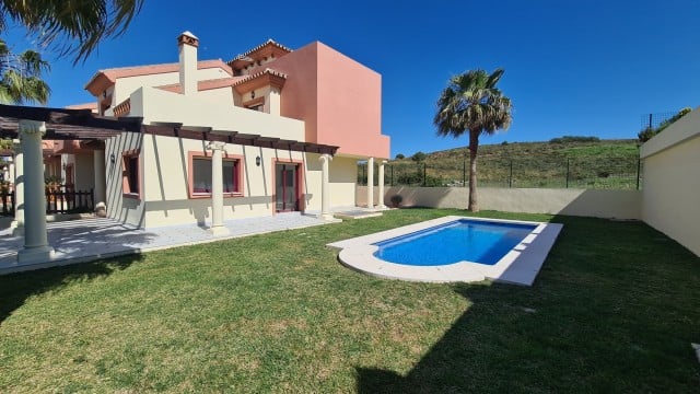 Newly Built Semi-Detached Villa With Swimming Pool In Coin, Spain